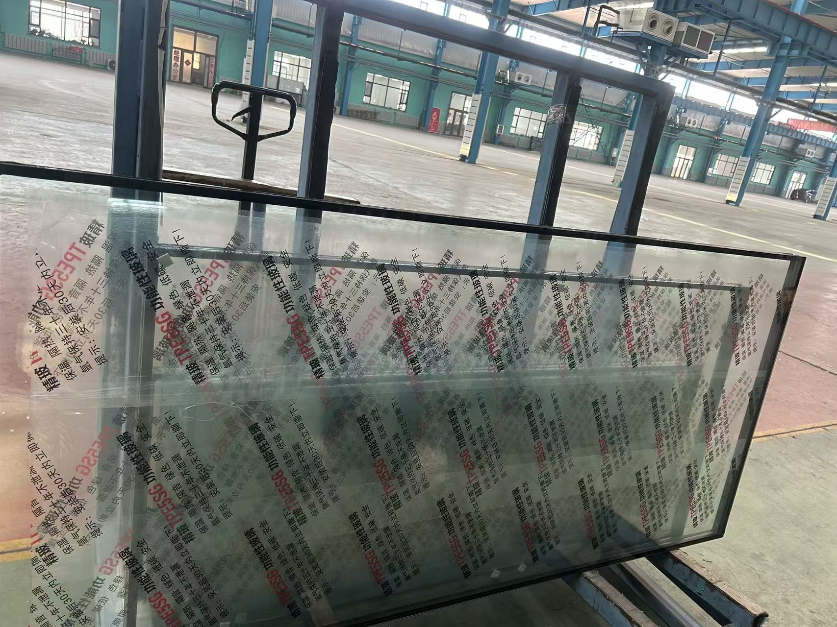 图木舒克市玻璃源头工厂彩轴玻璃 - 厂家