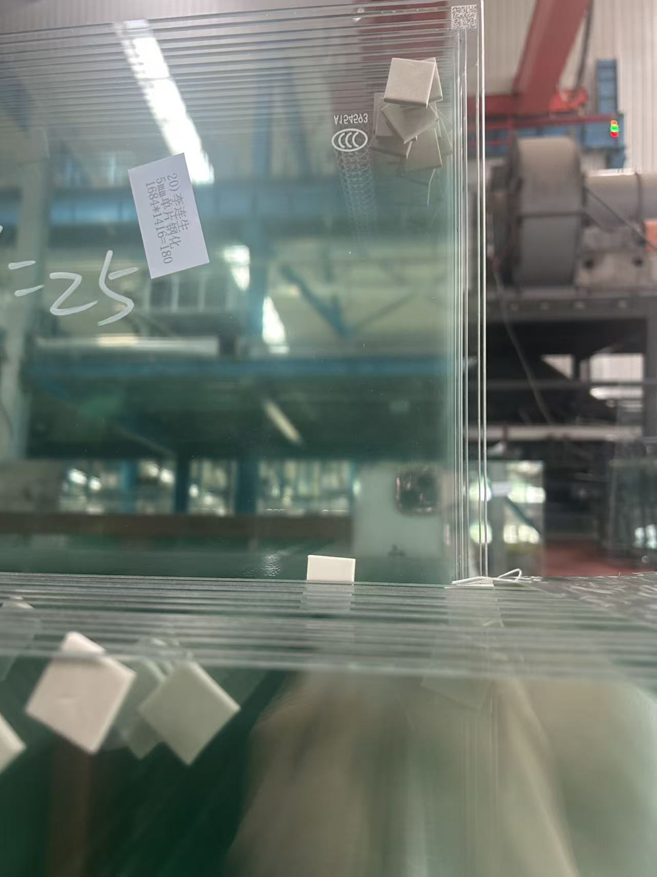 图木舒克市彩轴玻璃钢化玻璃定制厂家 - 方案
