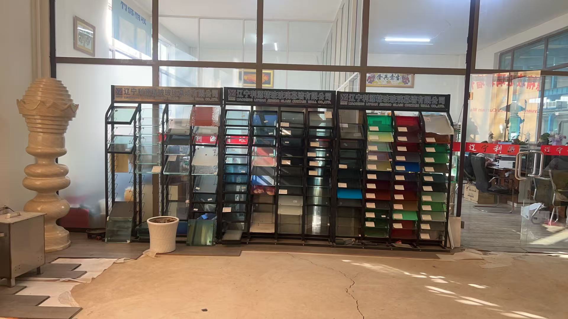 图木舒克市工程玻璃批量采购彩轴玻璃 - 排名
